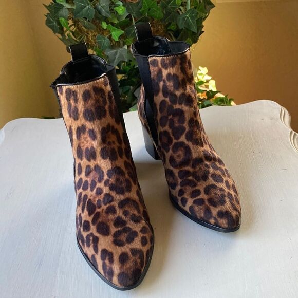 Nine West Cheetah Print Faux Fur Pull On Ankle Booties Size 7.5 - Picture 5 of 15